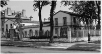 Lloyd Smith House is now known as Villa Terrace